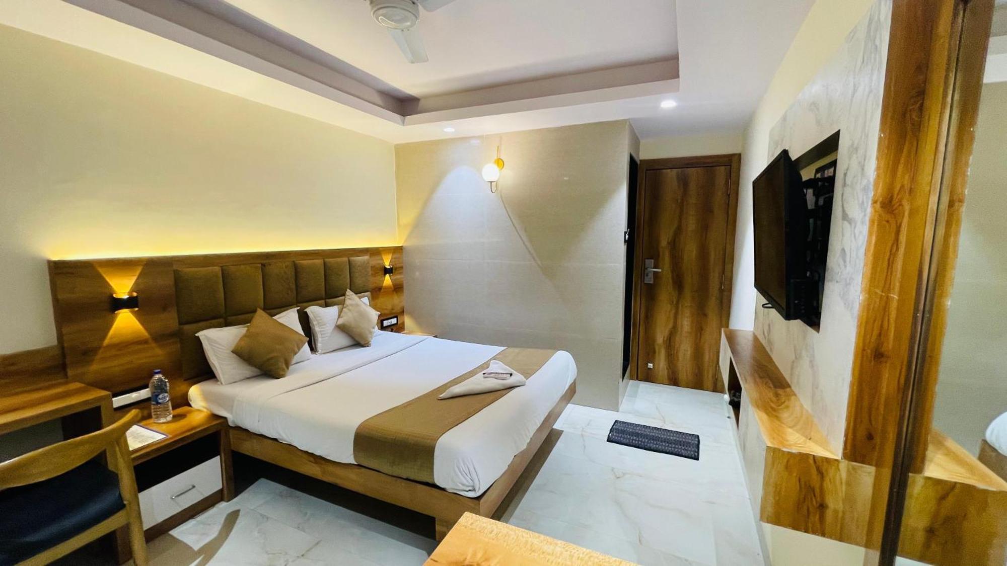 Hotel Arma Residency Bombay Esterno foto