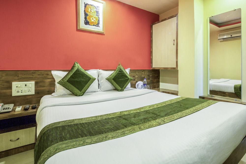 Hotel Arma Residency Bombay Esterno foto