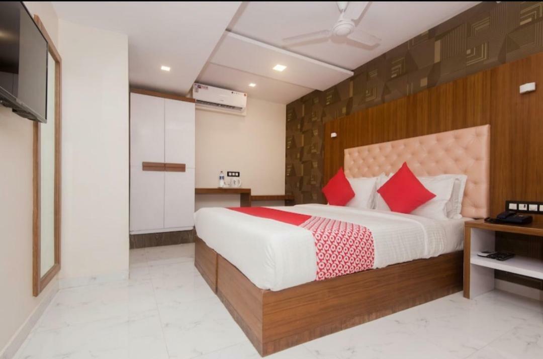 Hotel Arma Residency Bombay Esterno foto